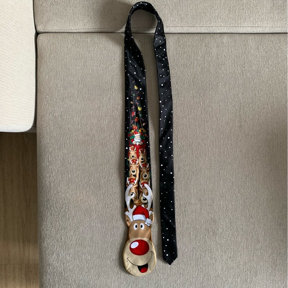 Noel Collection Rudolph the Red Nose Reindeer Men’s Tie - Picture 1 of 3